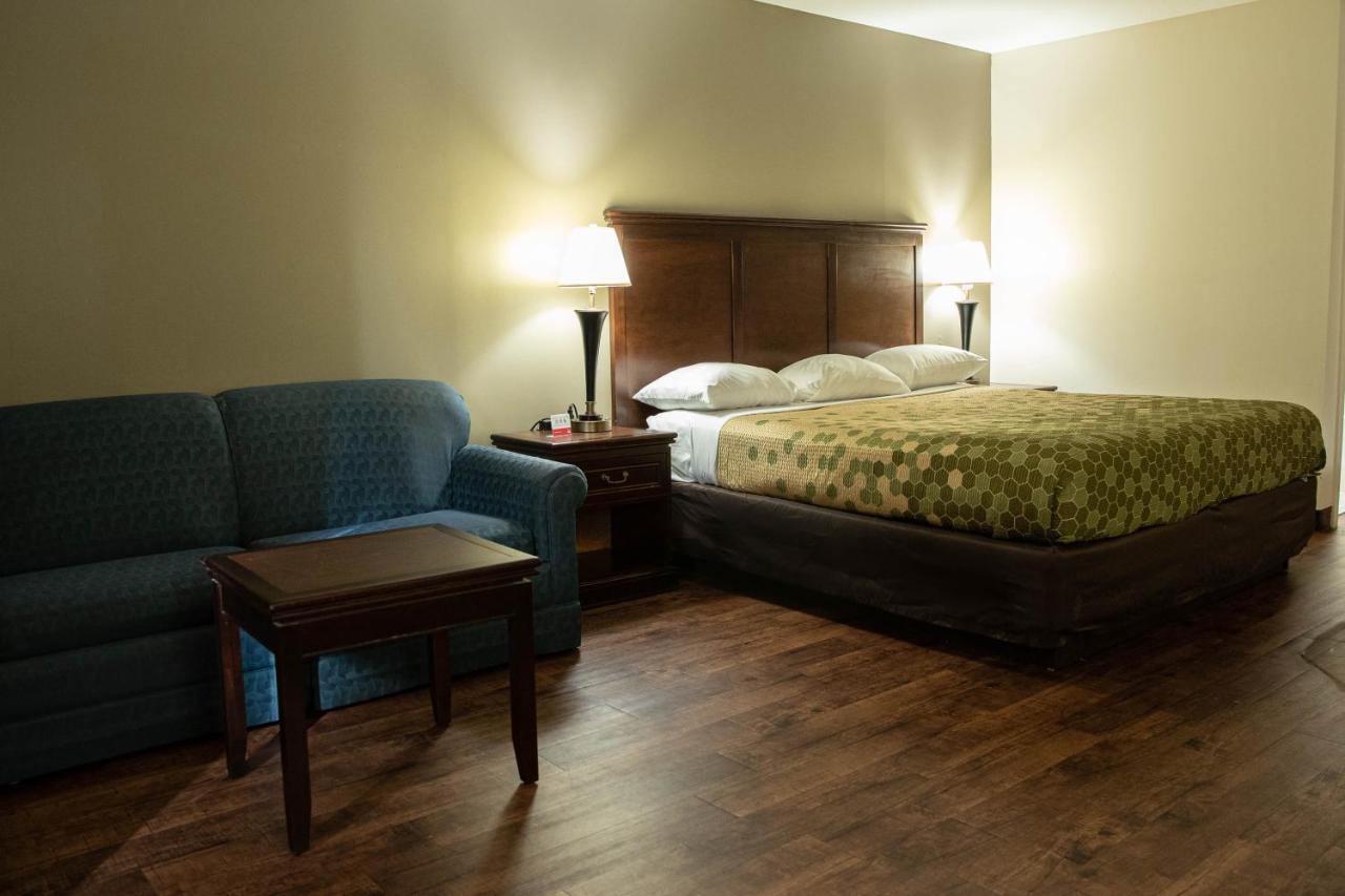 Econo Lodge Near Fort Gregg-Adams I-295 Хопуэлл Экстерьер фото
