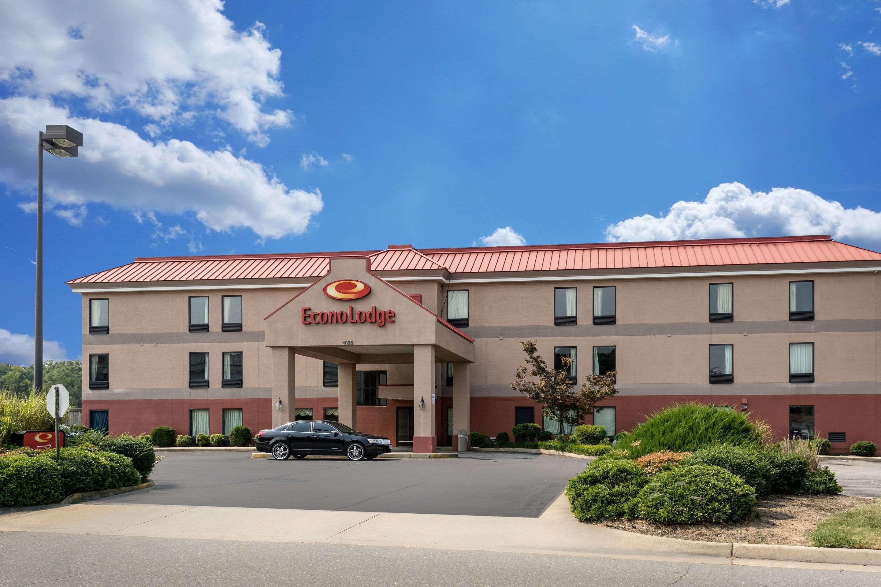 Econo Lodge Near Fort Gregg-Adams I-295 Хопуэлл Экстерьер фото