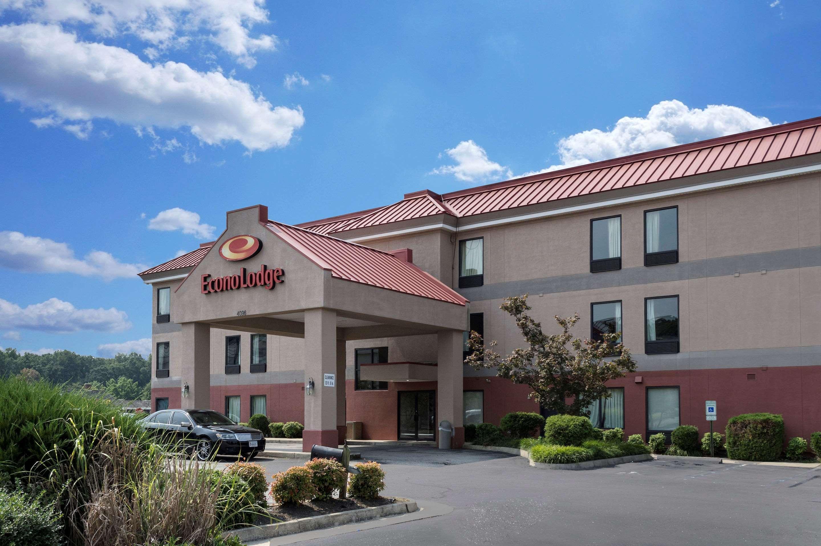 Econo Lodge Near Fort Gregg-Adams I-295 Хопуэлл Экстерьер фото